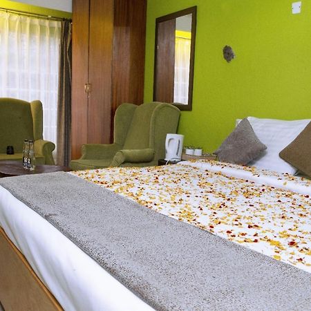 Lukenya Motorcross Hotel Athi River Exterior photo